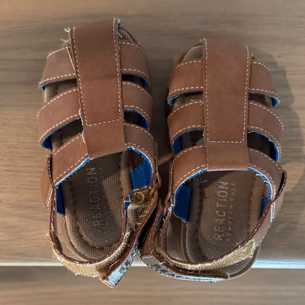 Reaction Kenneth Cole Kids Sandals